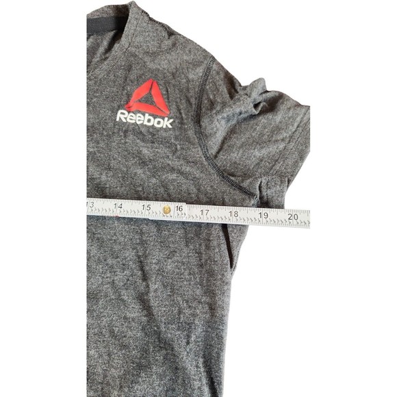 Reebok Women's Gray UFC Training V-Neck Short Sleeves T-Shirt Size L‎ - Picture 9 of 9